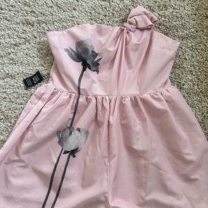 NWT dressy short set